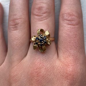 14k gold ring with real blue sapphire